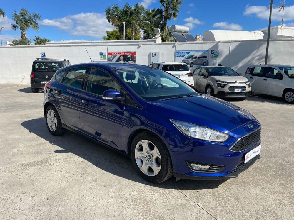 Ford Focus usata a Lecce (6)