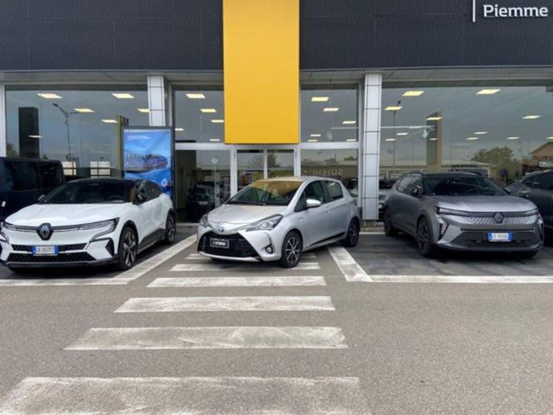 Toyota Yaris 1.5 Hybrid 5 porte Cool  del 2019 usata a San Martino Siccomario