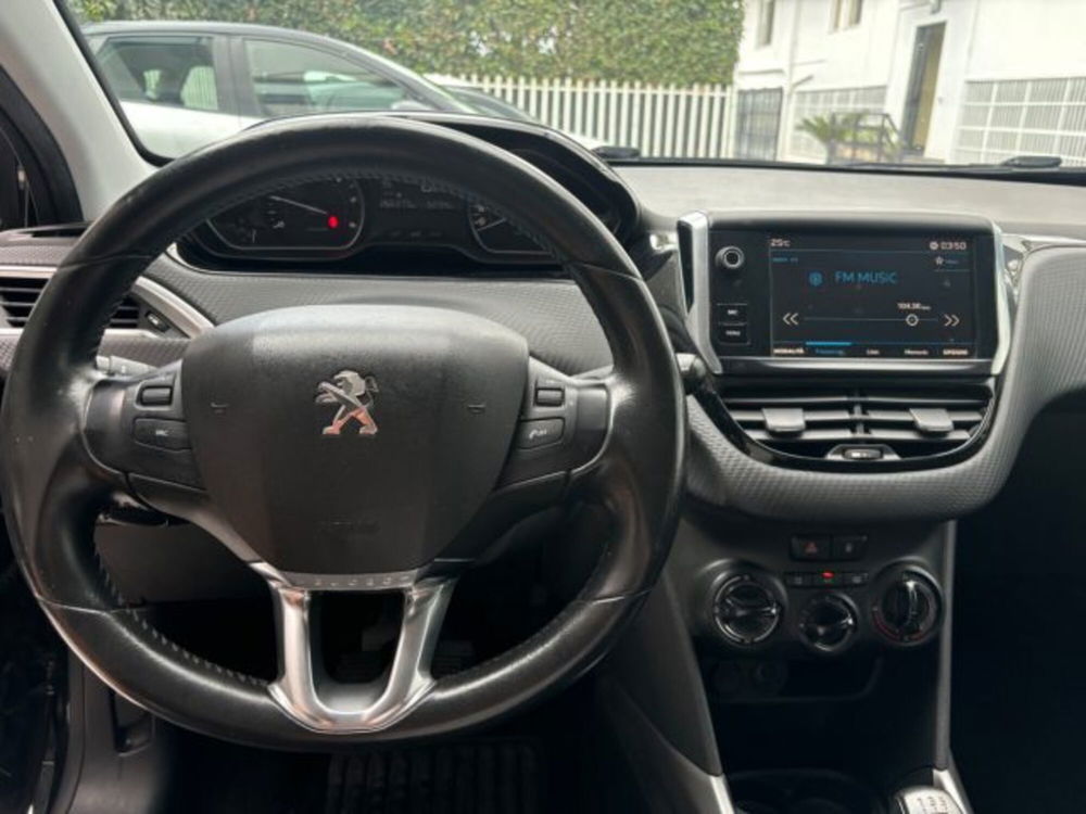 Peugeot 2008 usata a Napoli (12)