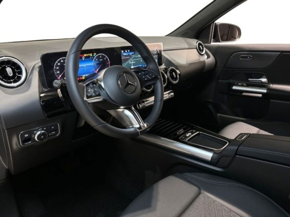 Mercedes-Benz GLA SUV nuova a Bologna (11)