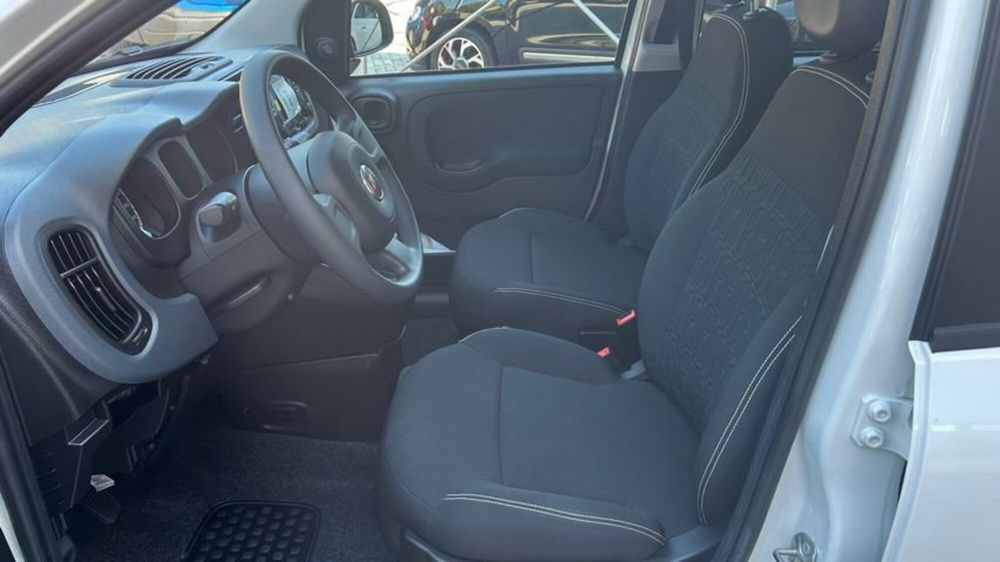 Fiat Panda Cross nuova a Lecco (12)