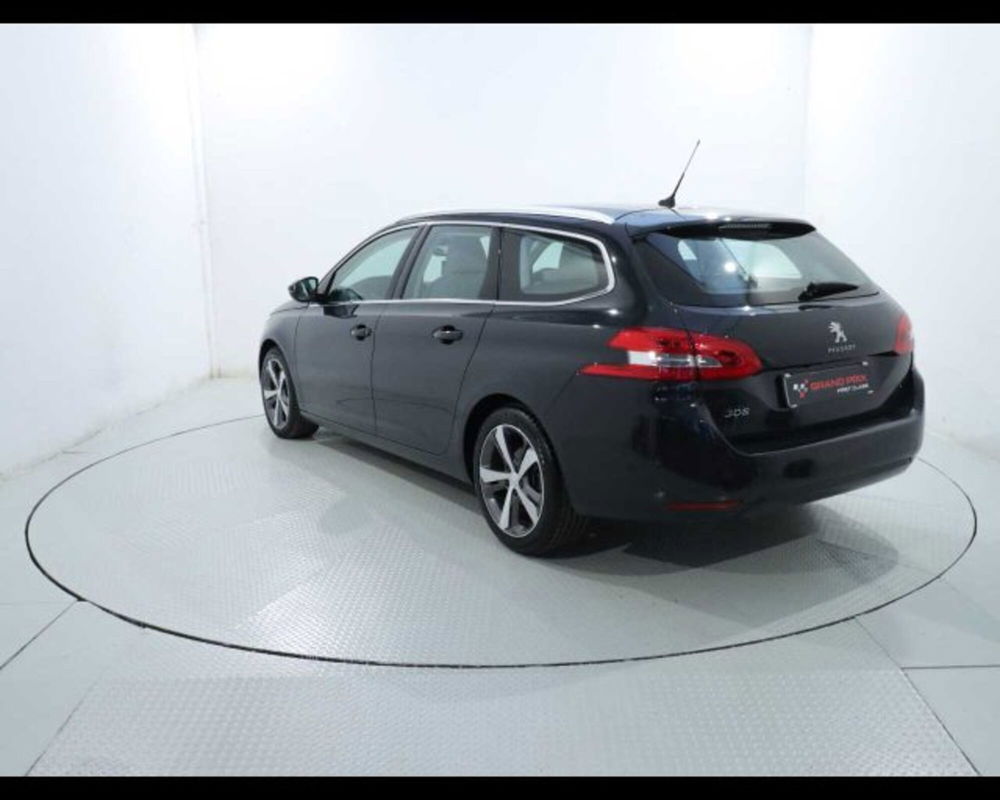 Peugeot 308 SW usata a Bologna (4)