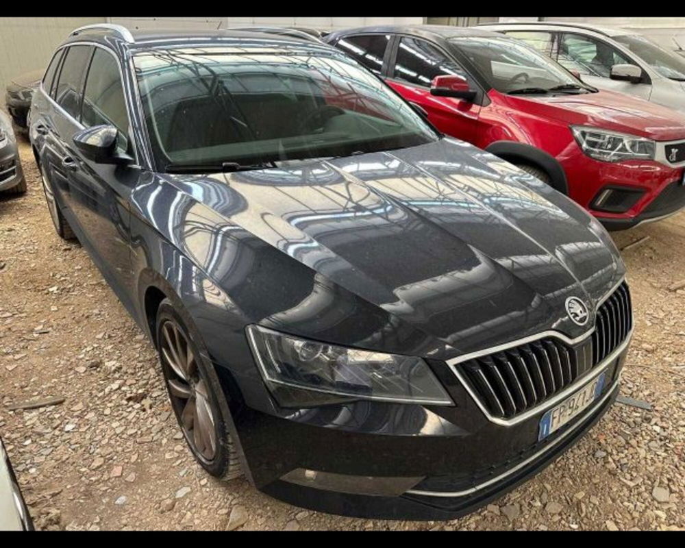 Skoda Superb Station Wagon usata a Bologna