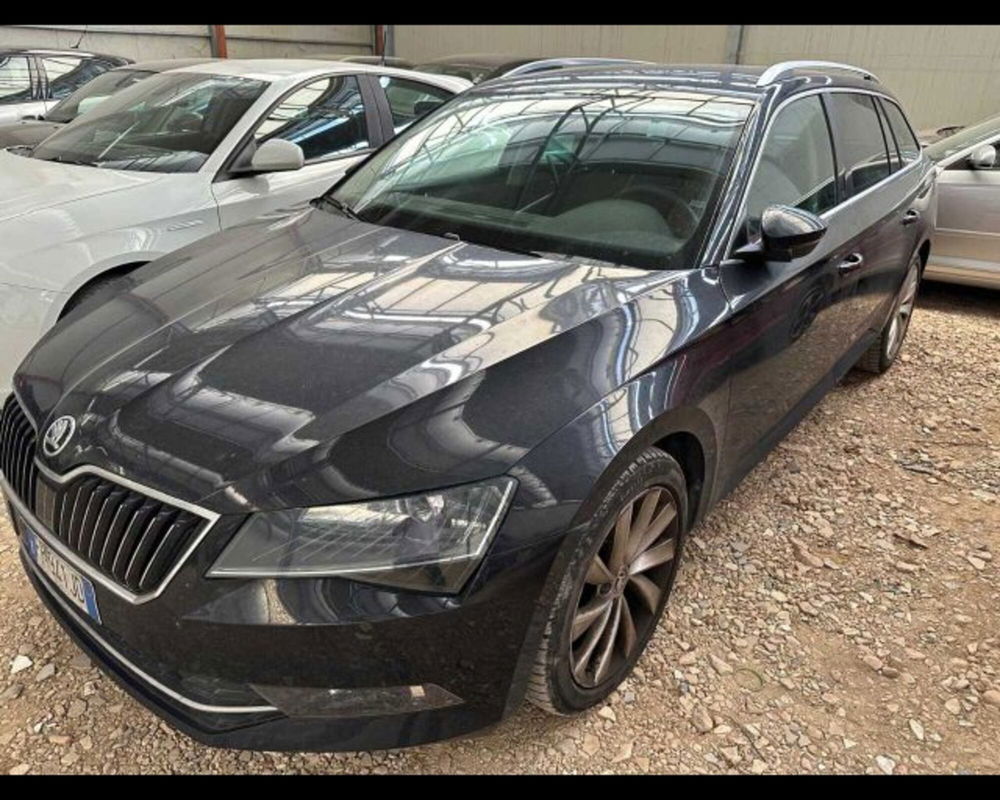 Skoda Superb Station Wagon usata a Bologna (2)