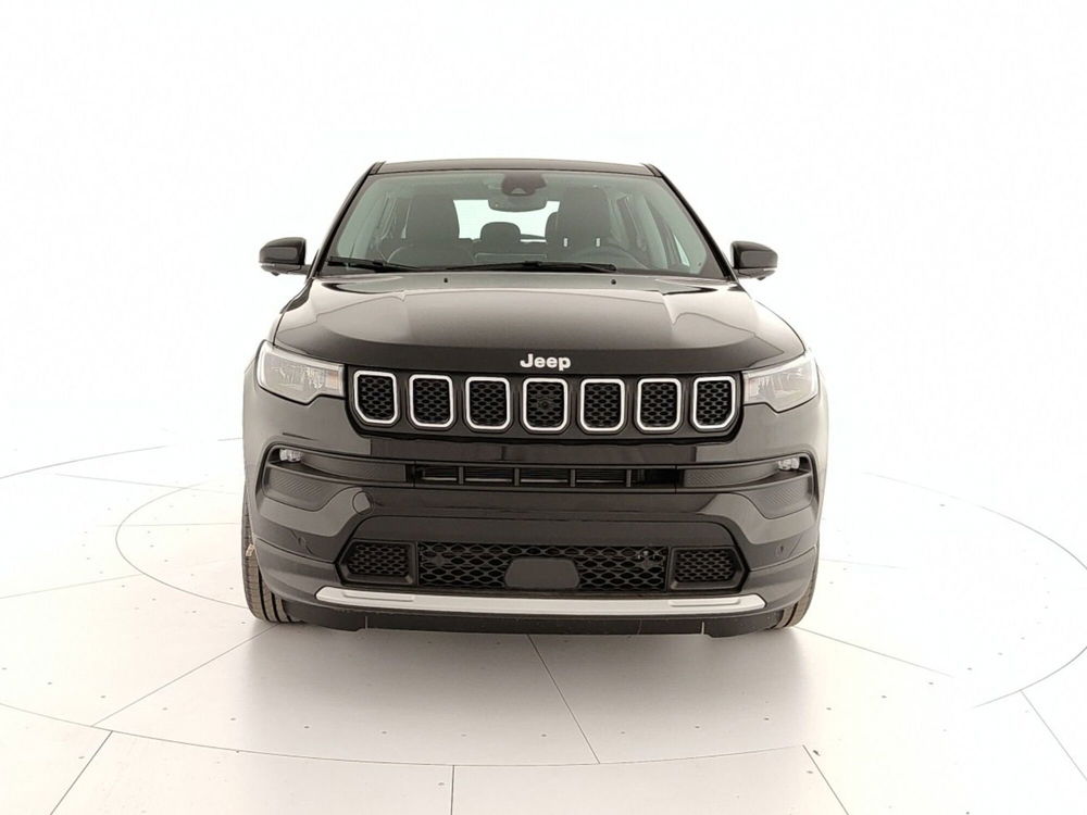 Jeep Compass nuova a Caserta (2)