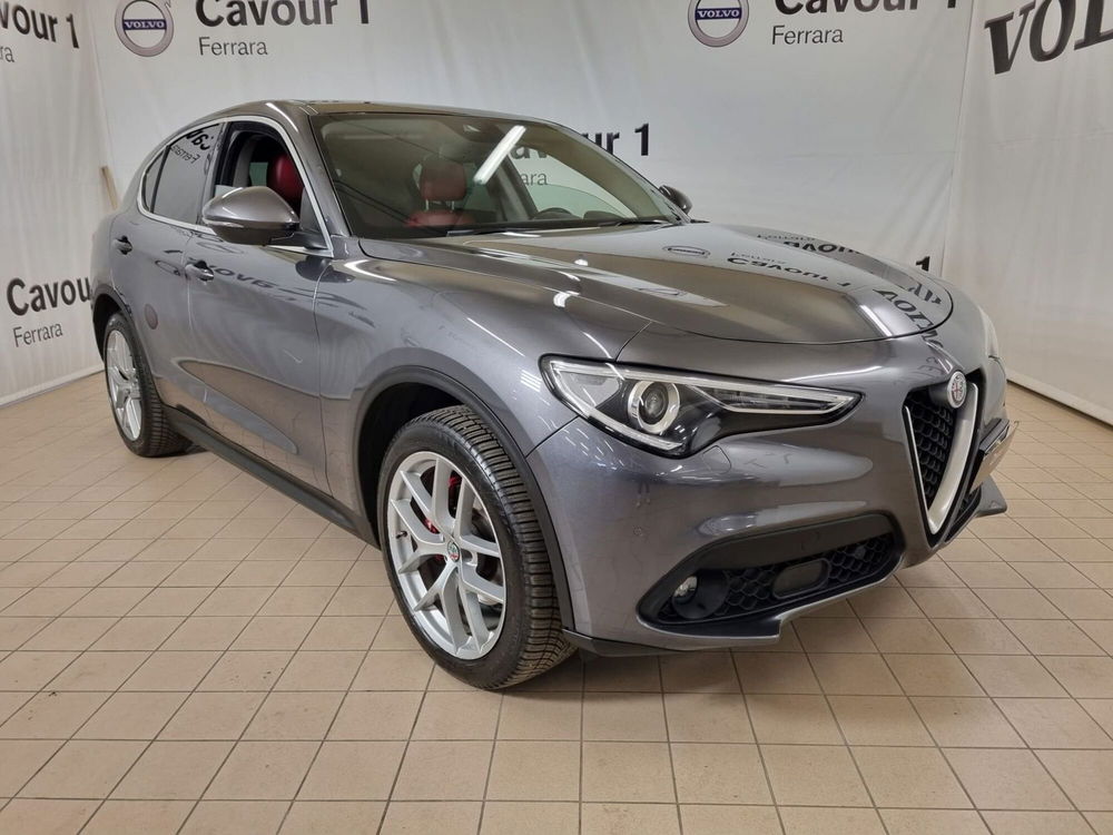 Alfa Romeo Stelvio usata a Ferrara (4)