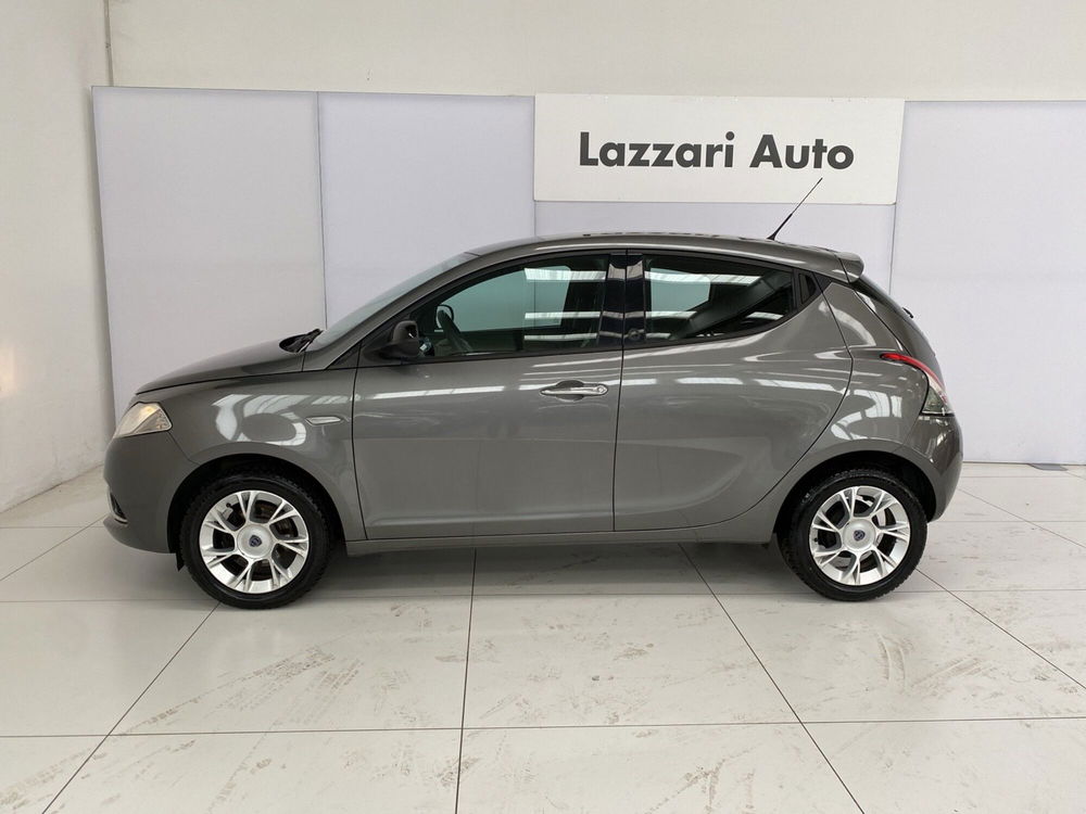 Lancia Ypsilon usata a Lodi (2)