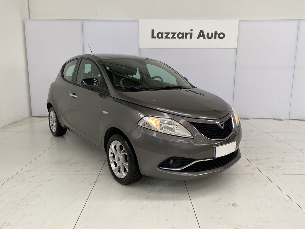 Lancia Ypsilon usata a Lodi (3)