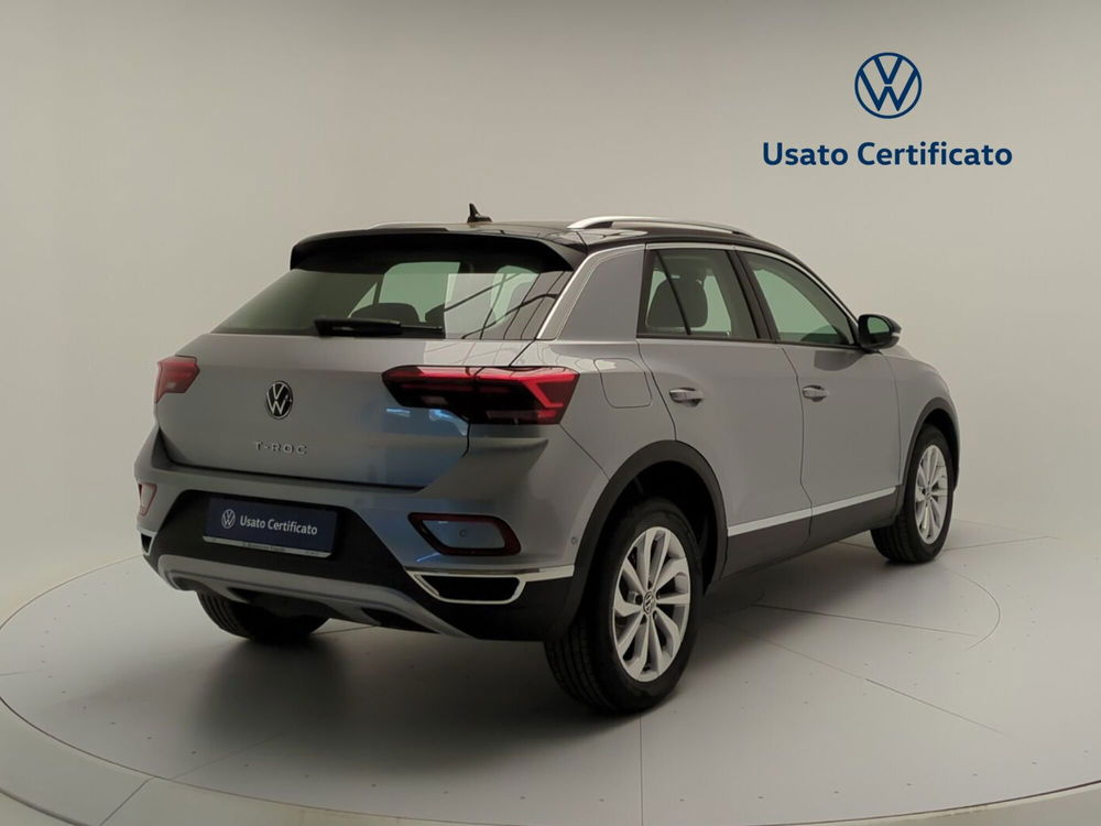 Volkswagen T-Roc nuova a Avellino (7)