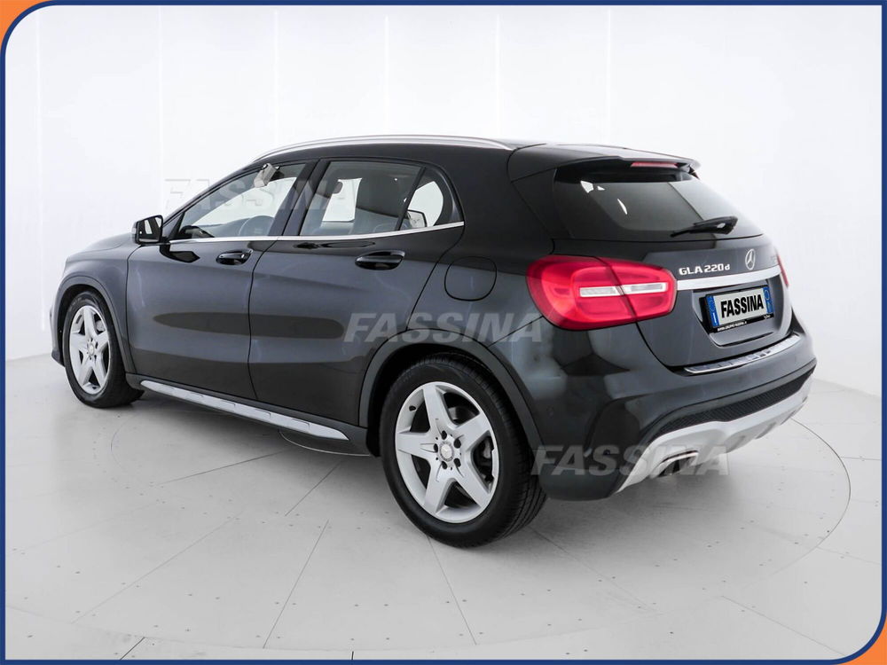 Mercedes-Benz GLA SUV usata a Milano (4)