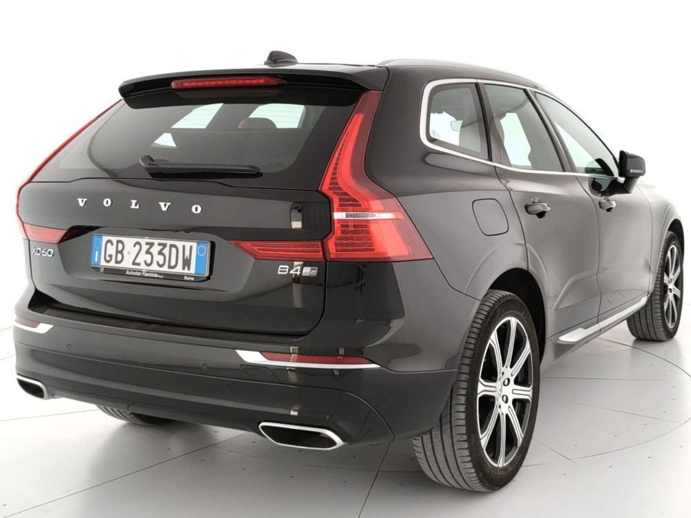 Volvo XC60 usata a Roma (2)