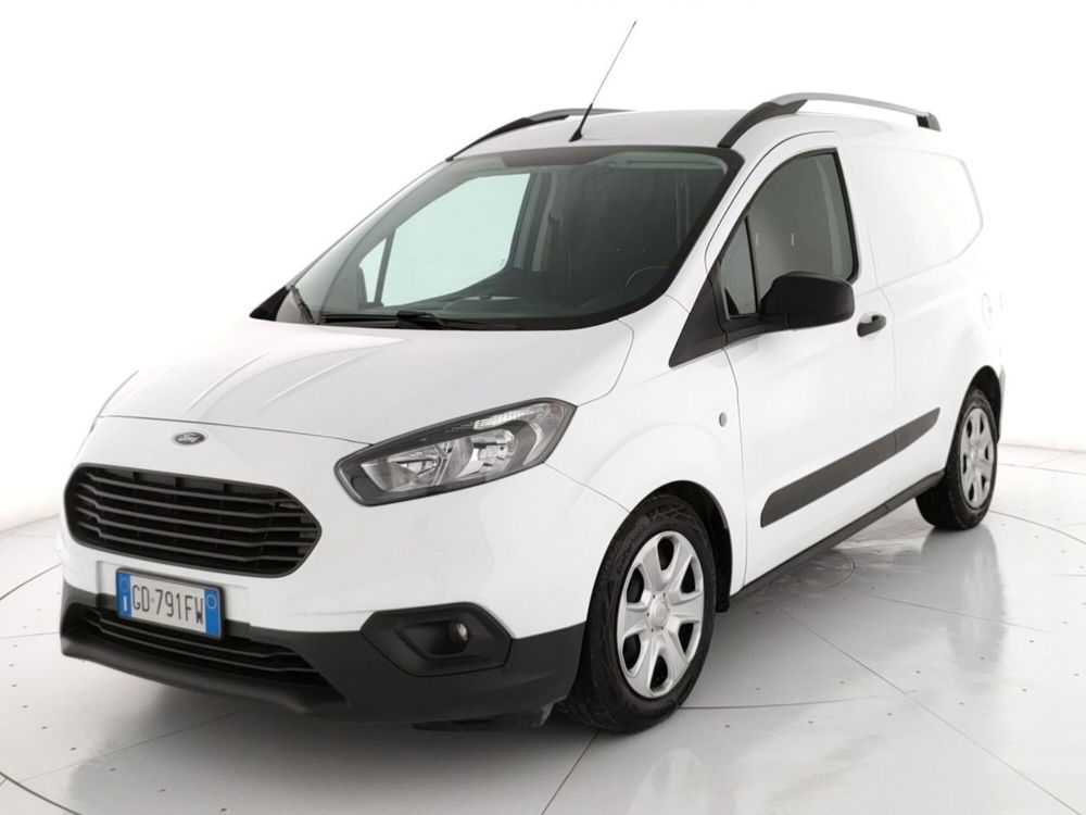 Ford Transit Courier usata a Roma