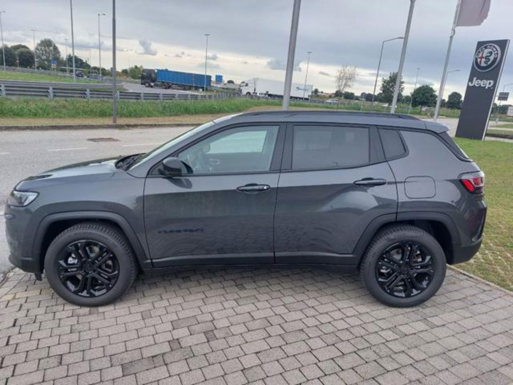 Jeep Compass nuova a Padova (5)