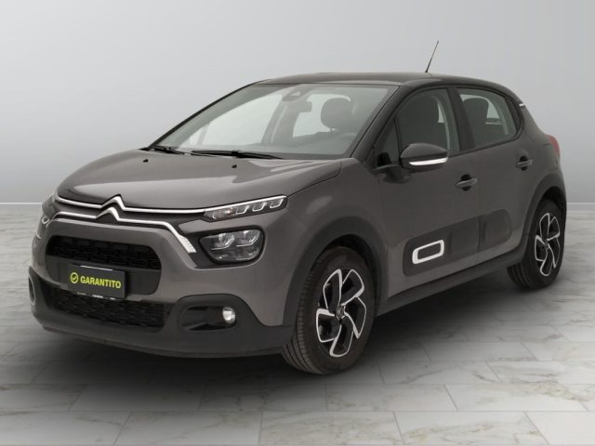 Citroen C3 1.2 puretech Max s&amp;s 83cv neopatentati del 2021 usata a Torino