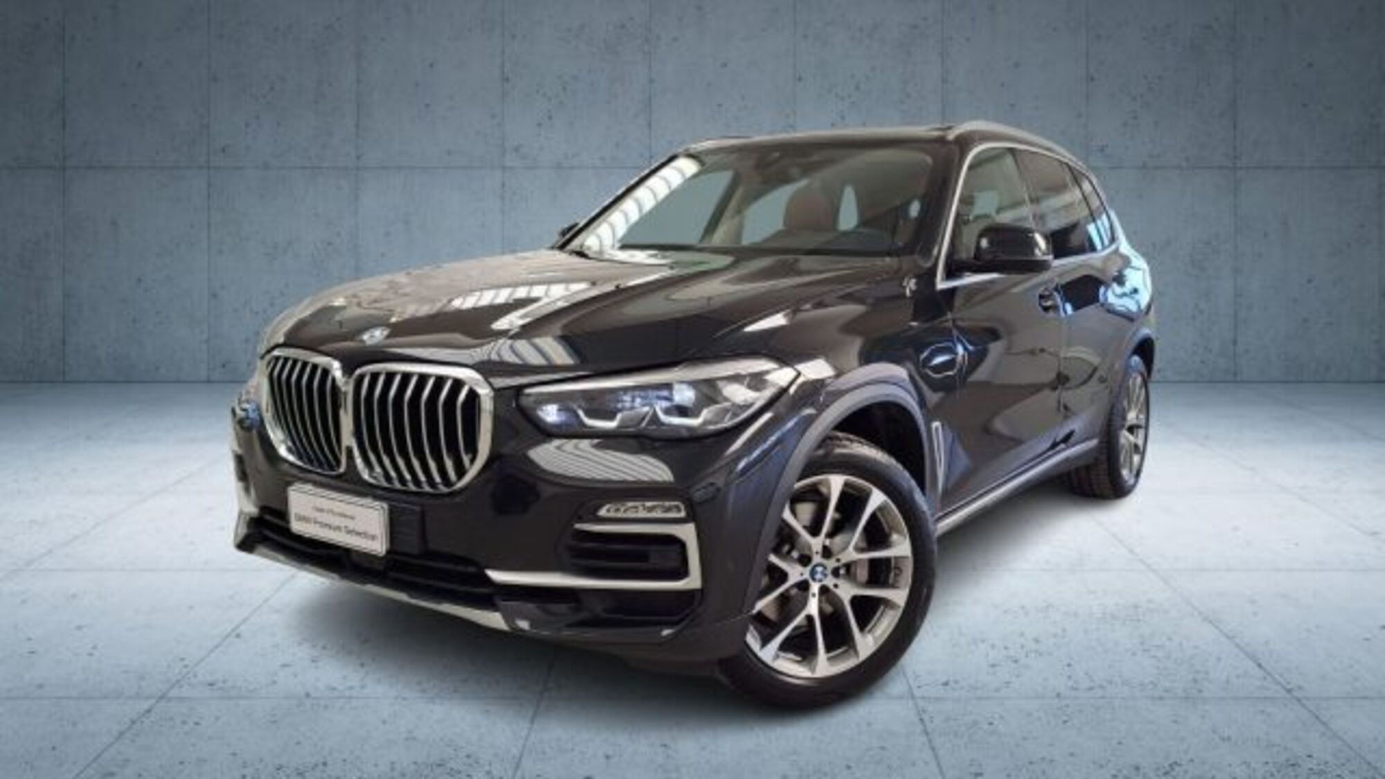 BMW X5 xDrive30d xLine del 2019 usata a Verona