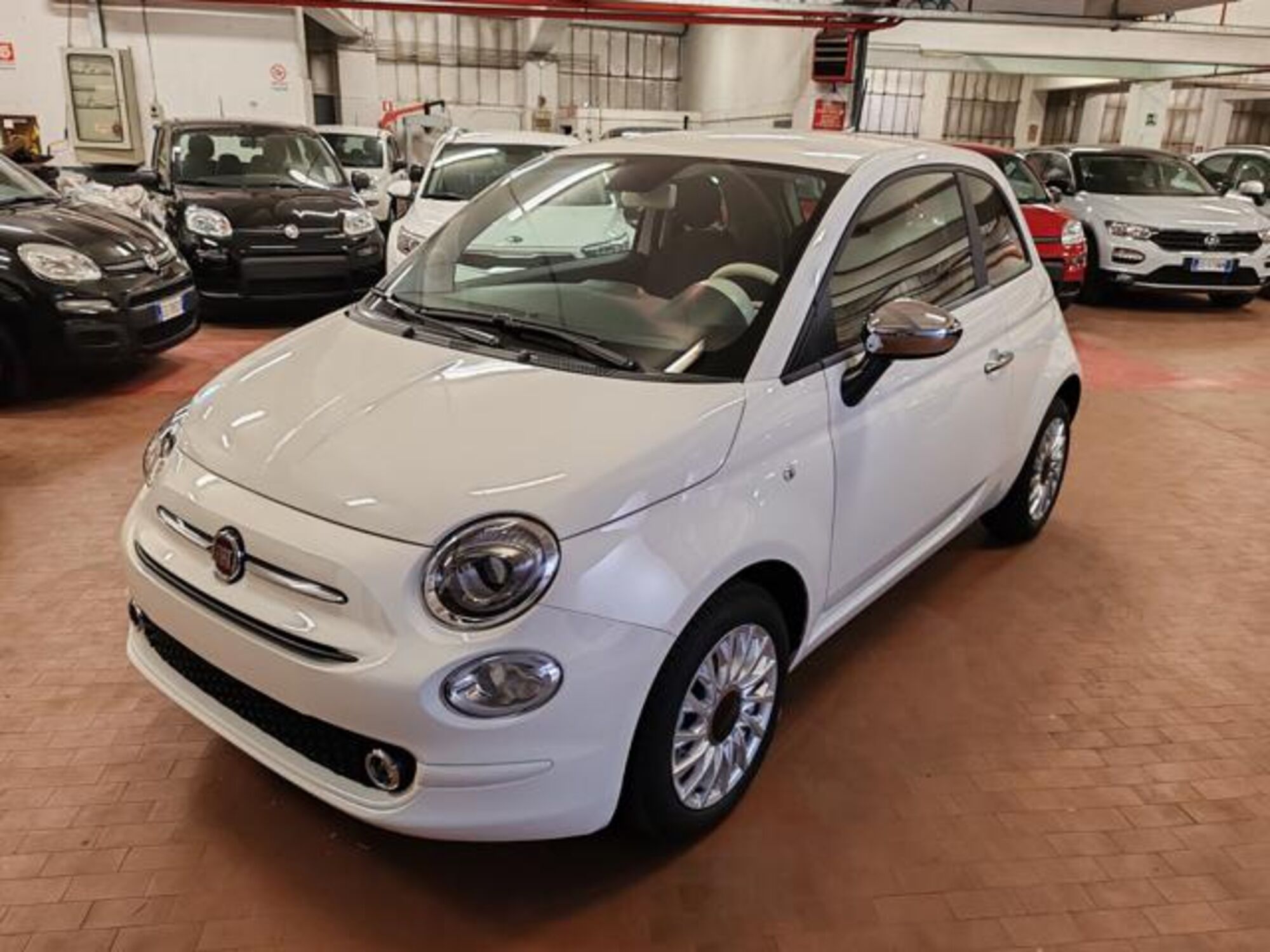 Fiat 500 1.0 hybrid 70cv nuova a Torino