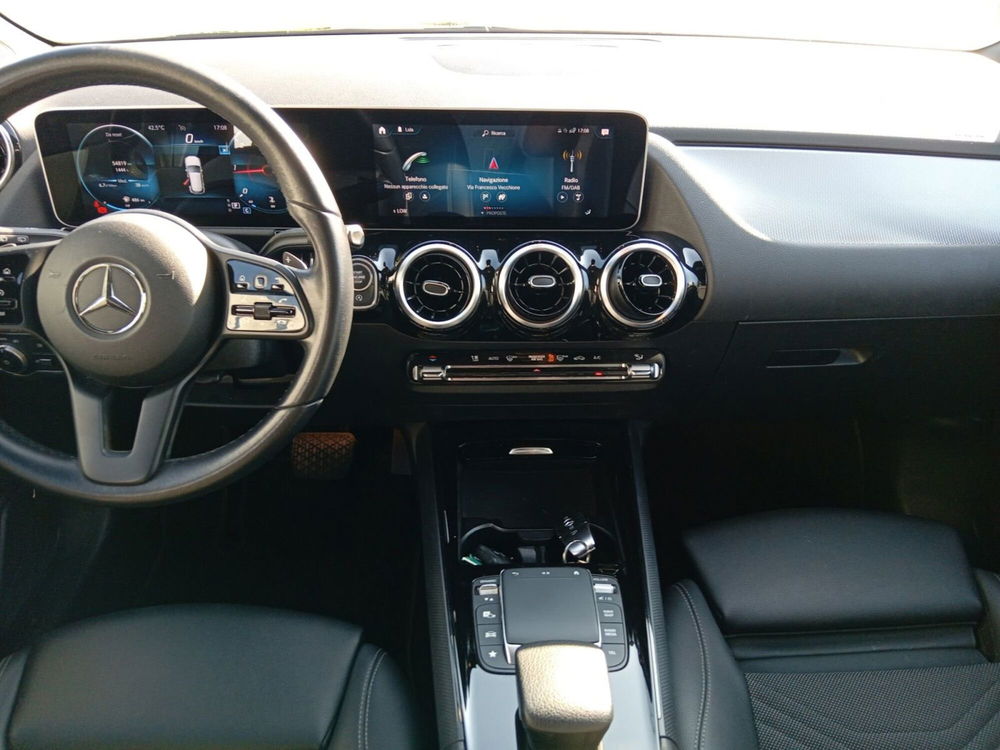 Mercedes-Benz GLA SUV usata a Modena (10)