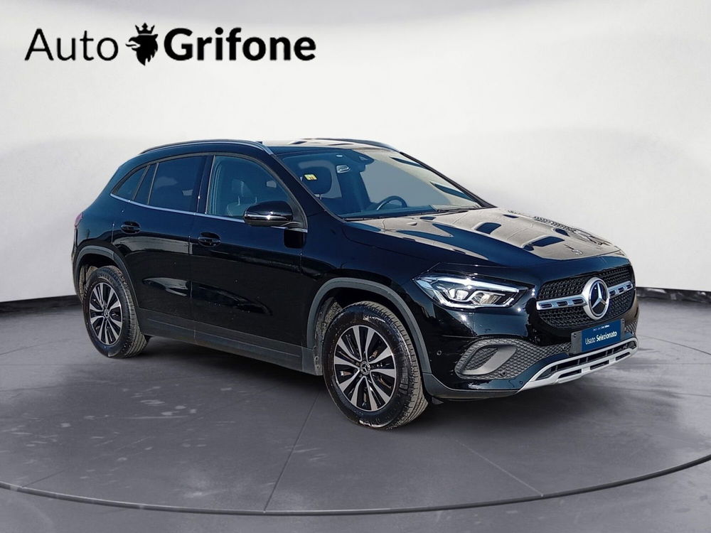 Mercedes-Benz GLA SUV usata a Modena (7)