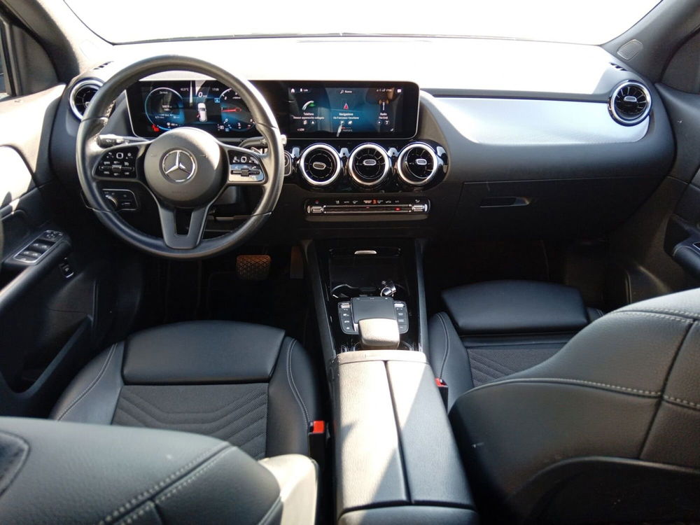 Mercedes-Benz GLA SUV usata a Modena (9)