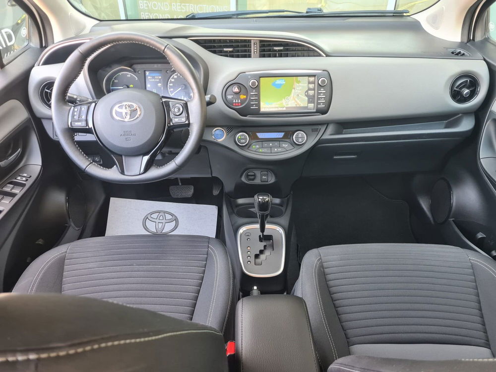 Toyota Yaris usata a Cagliari (7)