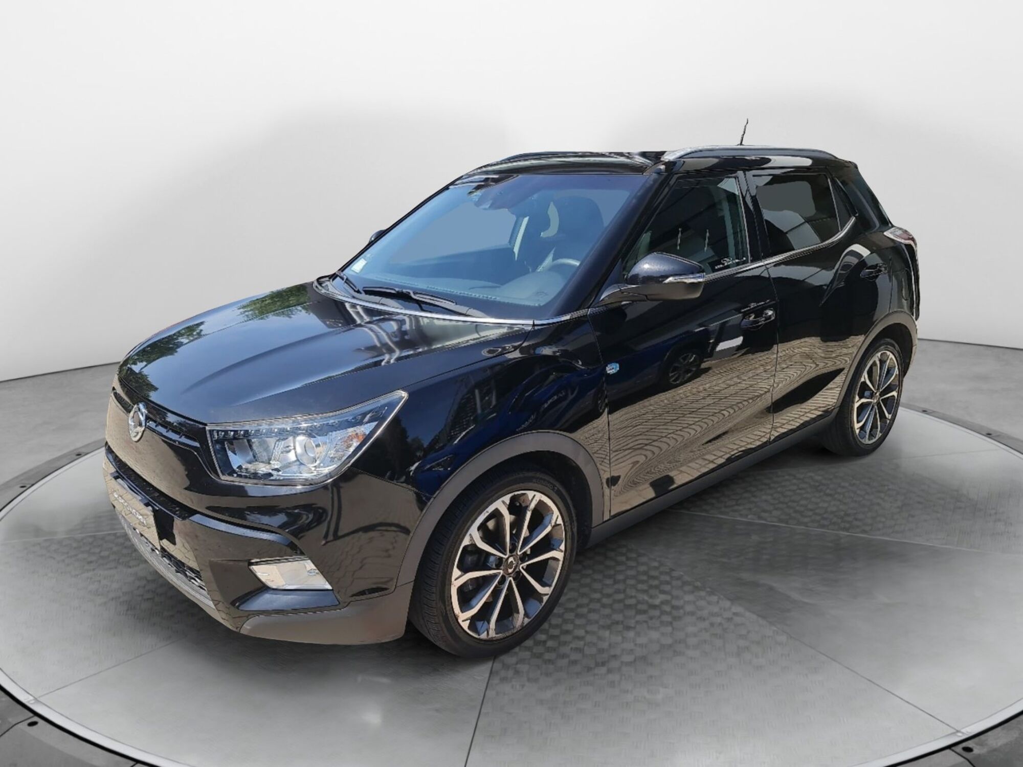 Ssangyong Tivoli 1.6d 4WD Be Cool Aebs del 2017 usata a Forli&#039;