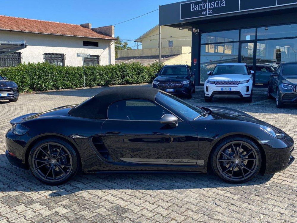 Porsche 718 Boxster  usata a Chieti (12)