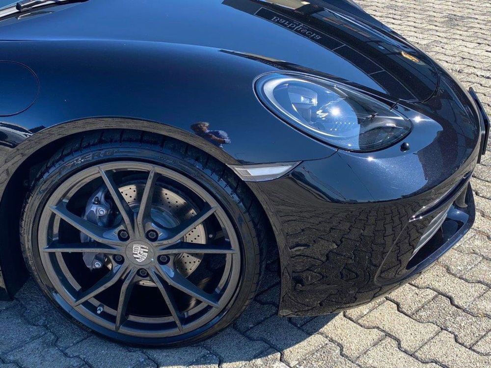 Porsche 718 Boxster  usata a Chieti (14)