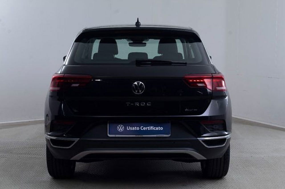 Volkswagen T-Roc usata a Novara (5)