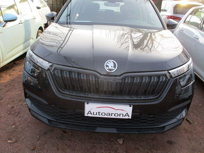 Skoda Kamiq 1.0 tsi Black Dots 95cv del 2023 usata a Paruzzaro