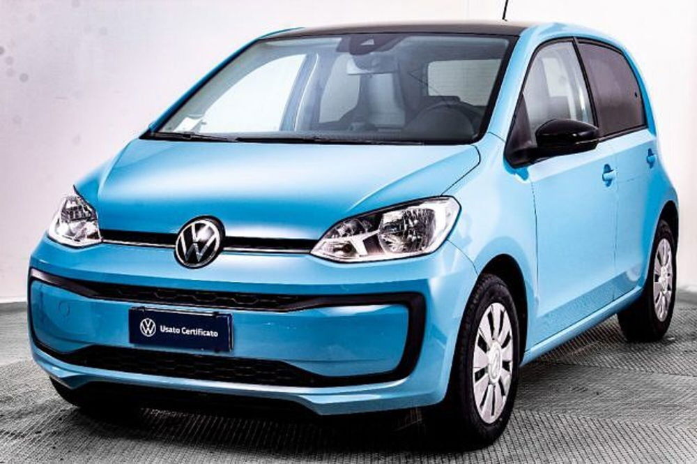 Volkswagen up! usata a Novara