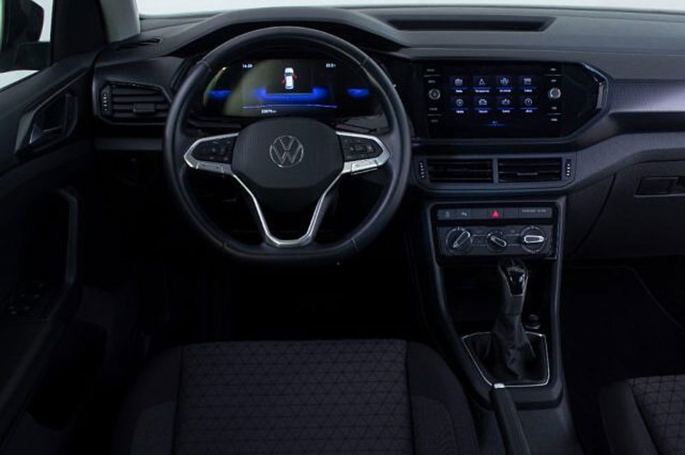 Volkswagen T-Cross usata a Novara (7)