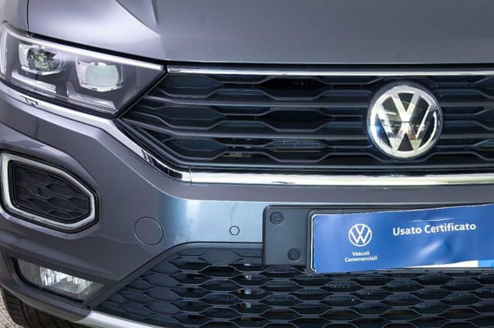 Volkswagen T-Roc usata a Novara (13)