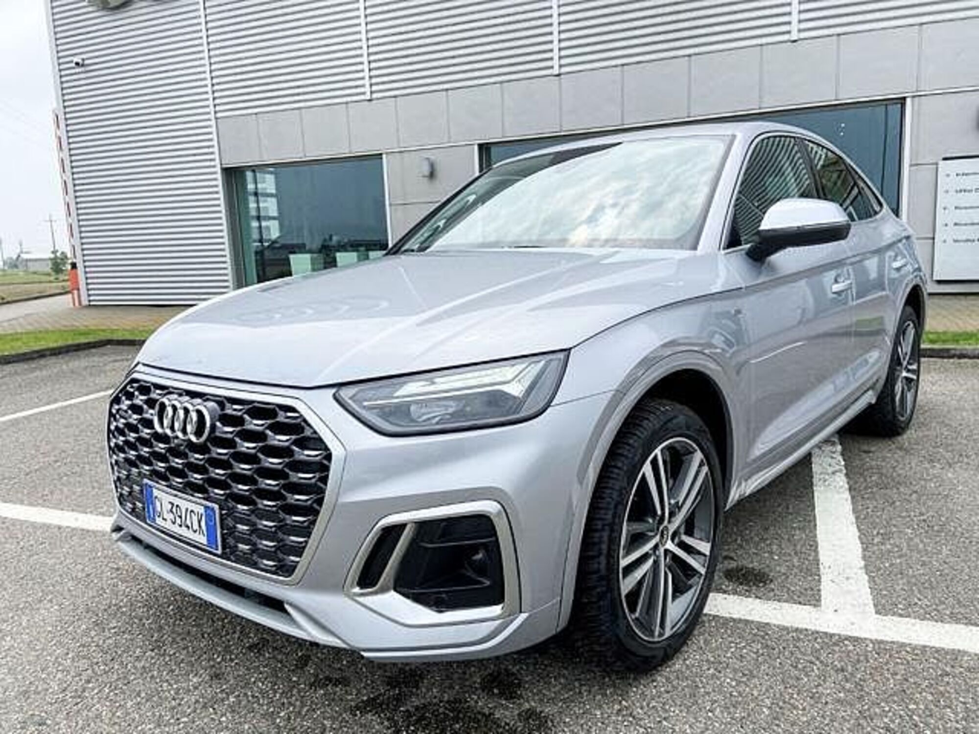 Audi Q5 45 2.0 tfsi mhev 12V S line quattro s-tronic del 2022 usata a Paruzzaro