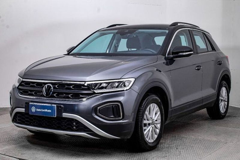 Volkswagen T-Roc 2.0 tdi Life 150cv dsg del 2022 usata a Paruzzaro