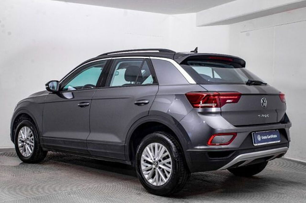 Volkswagen T-Roc usata a Novara (4)