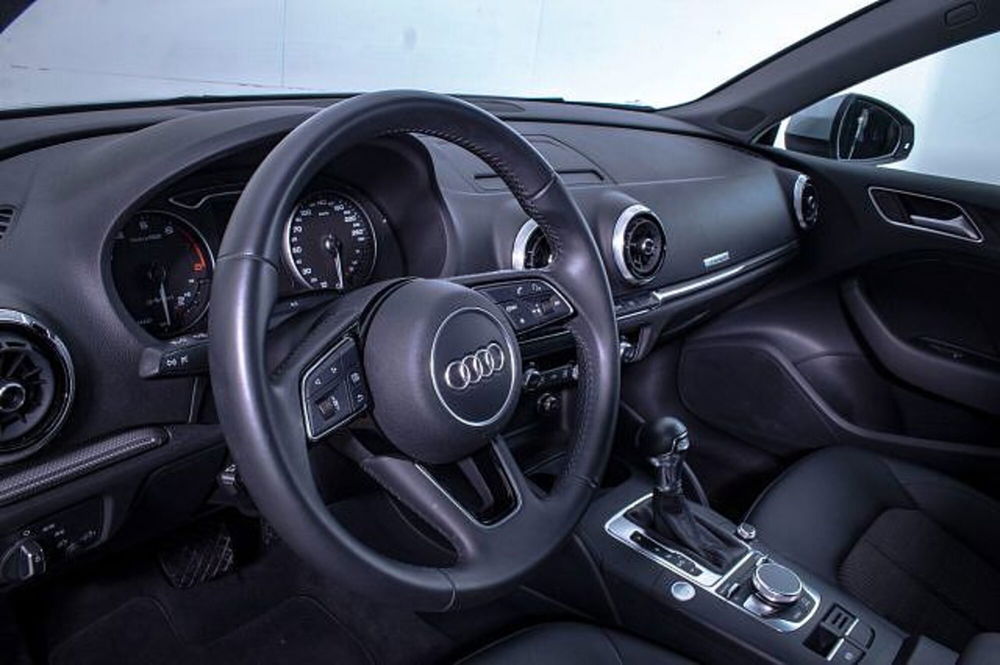 Audi A3 Sportback usata a Novara (7)