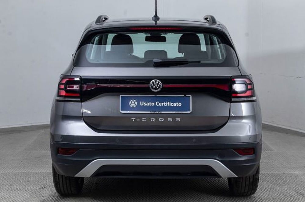 Volkswagen T-Cross usata a Novara (5)