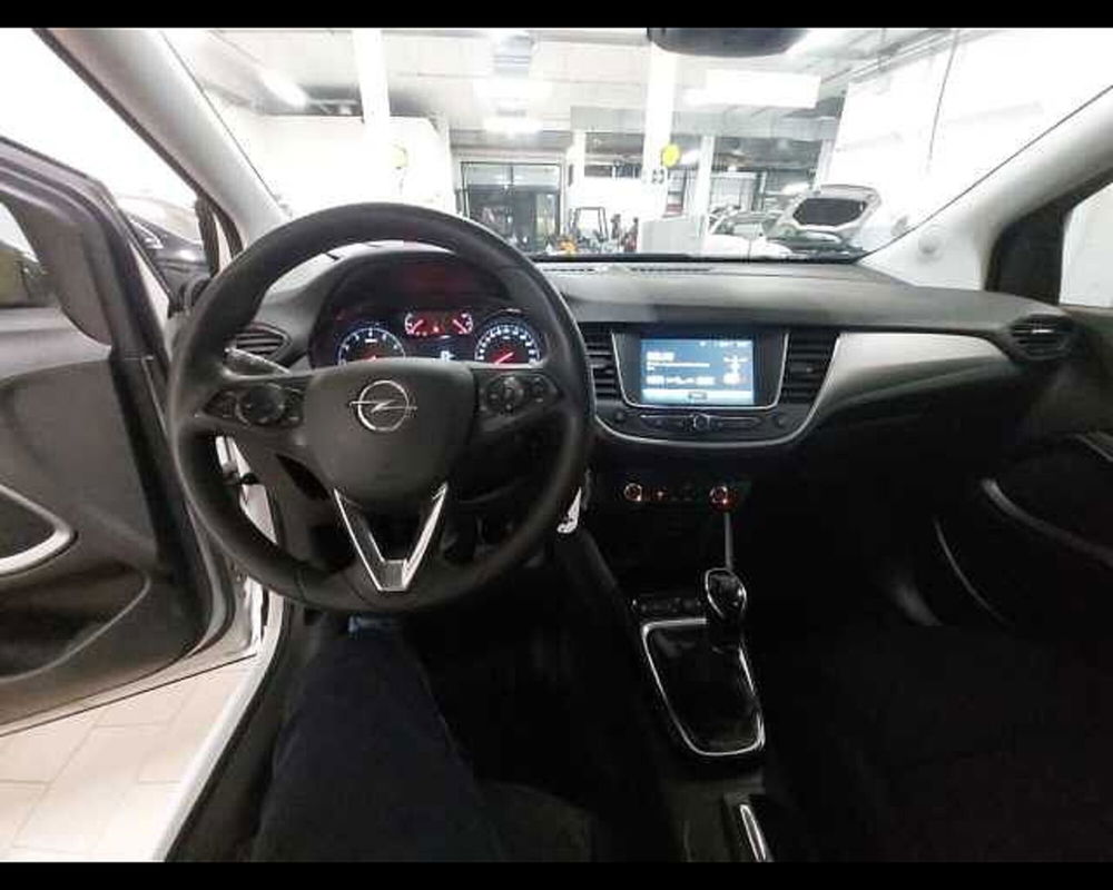 Opel Crossland X usata a Prato (4)