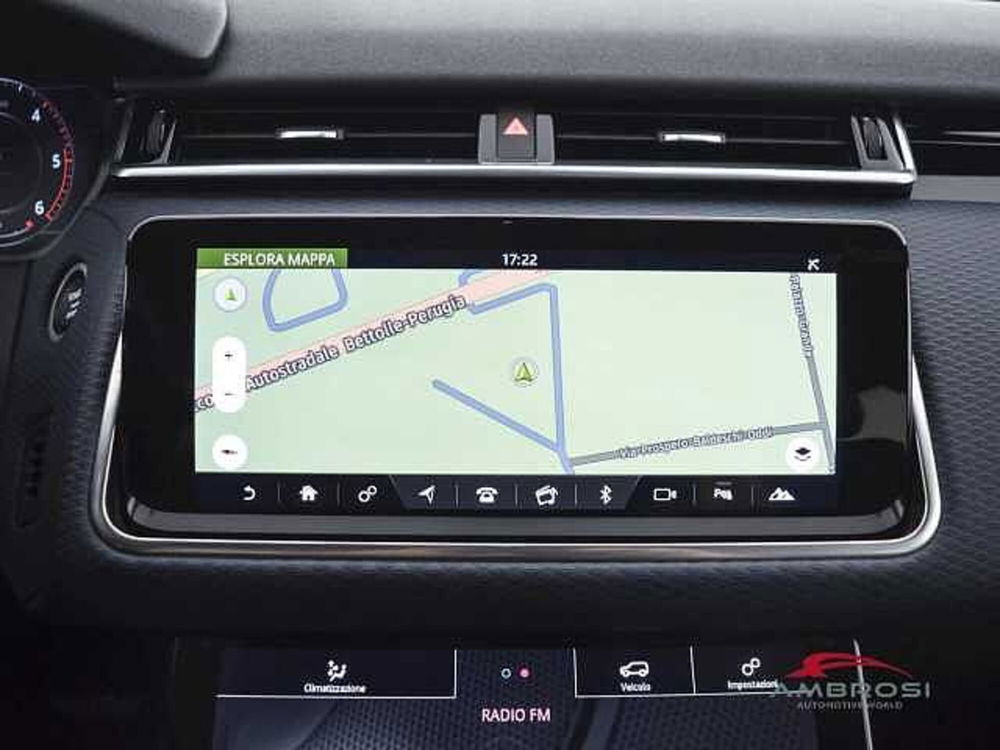 Land Rover Range Rover Velar usata a Viterbo (15)