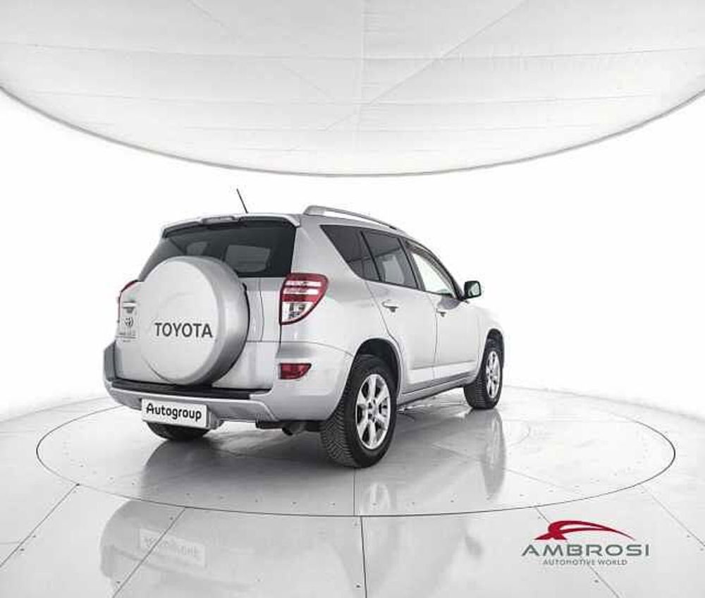 Toyota Rav4 usata a Viterbo (3)