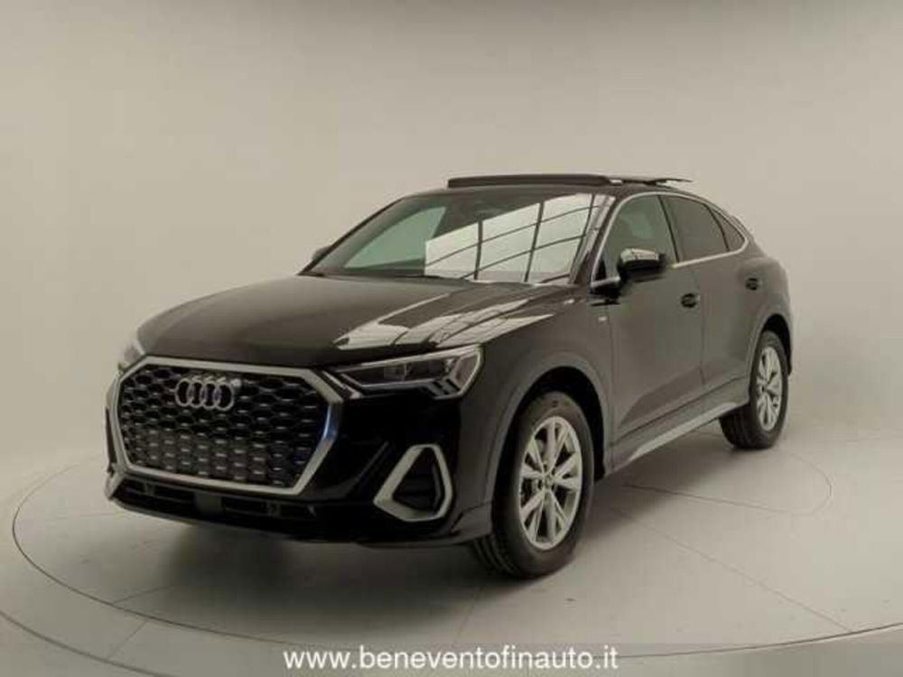 Audi Q3 Sportback nuova a Avellino (3)