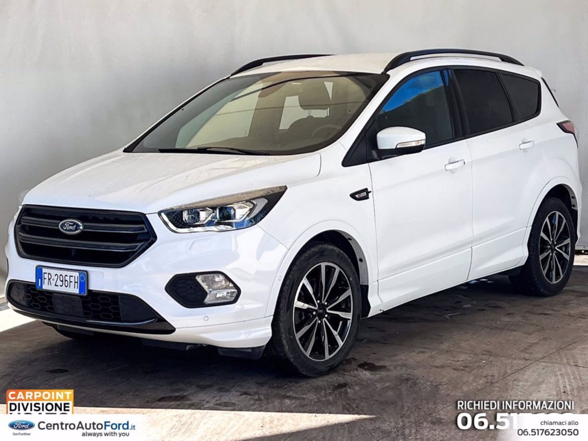 Ford Kuga 1.5 TDCI 120 CV S&amp;S 2WD ST-Line  del 2018 usata a Albano Laziale