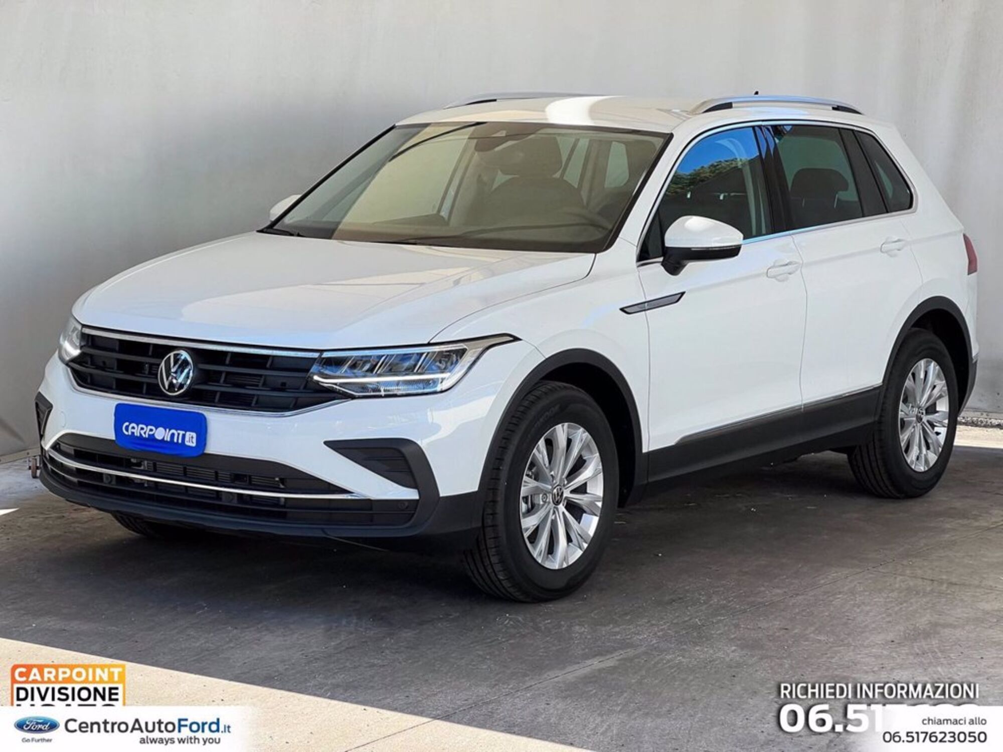 Volkswagen Tiguan 2.0 tdi Life 150cv dsg nuova a Albano Laziale