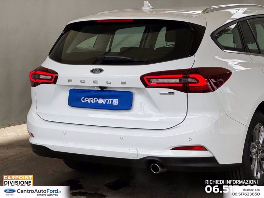 Ford Focus Station Wagon nuova a Roma (17)