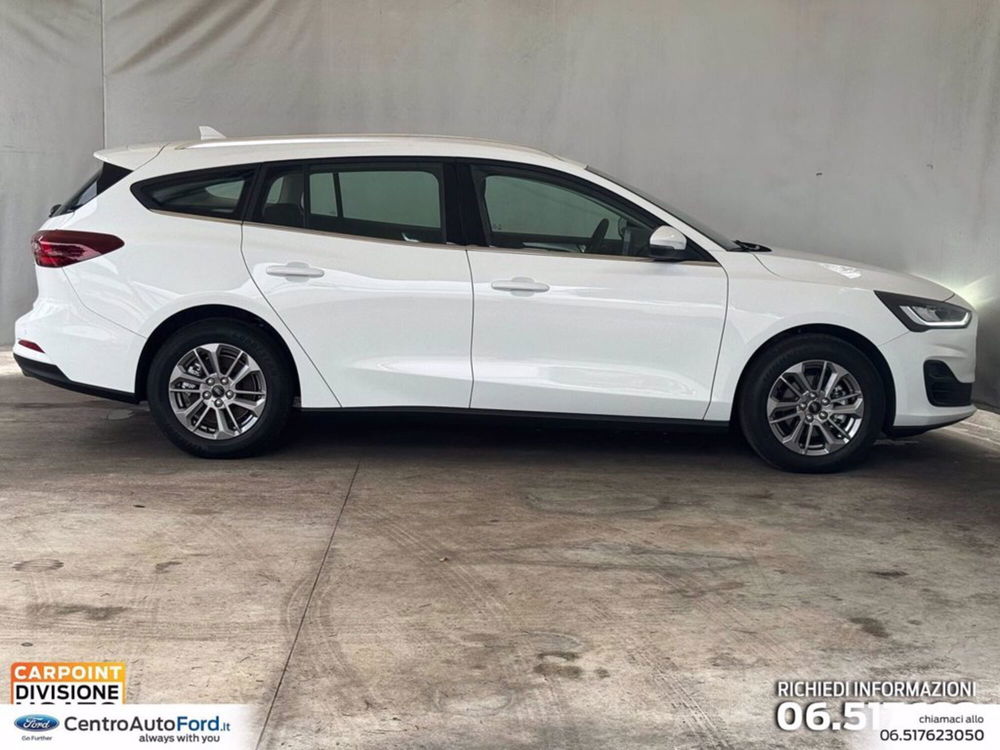 Ford Focus Station Wagon nuova a Roma (5)