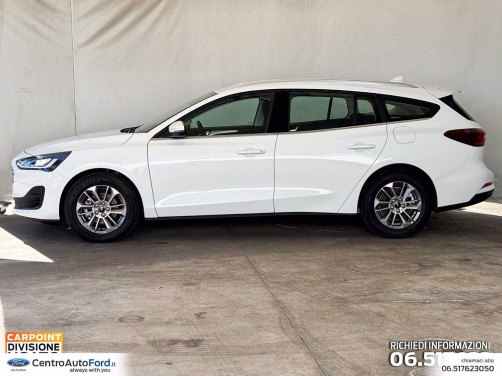 Ford Focus Station Wagon nuova a Roma (3)