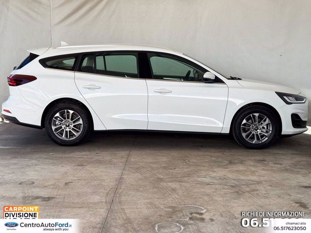 Ford Focus Station Wagon nuova a Roma (5)