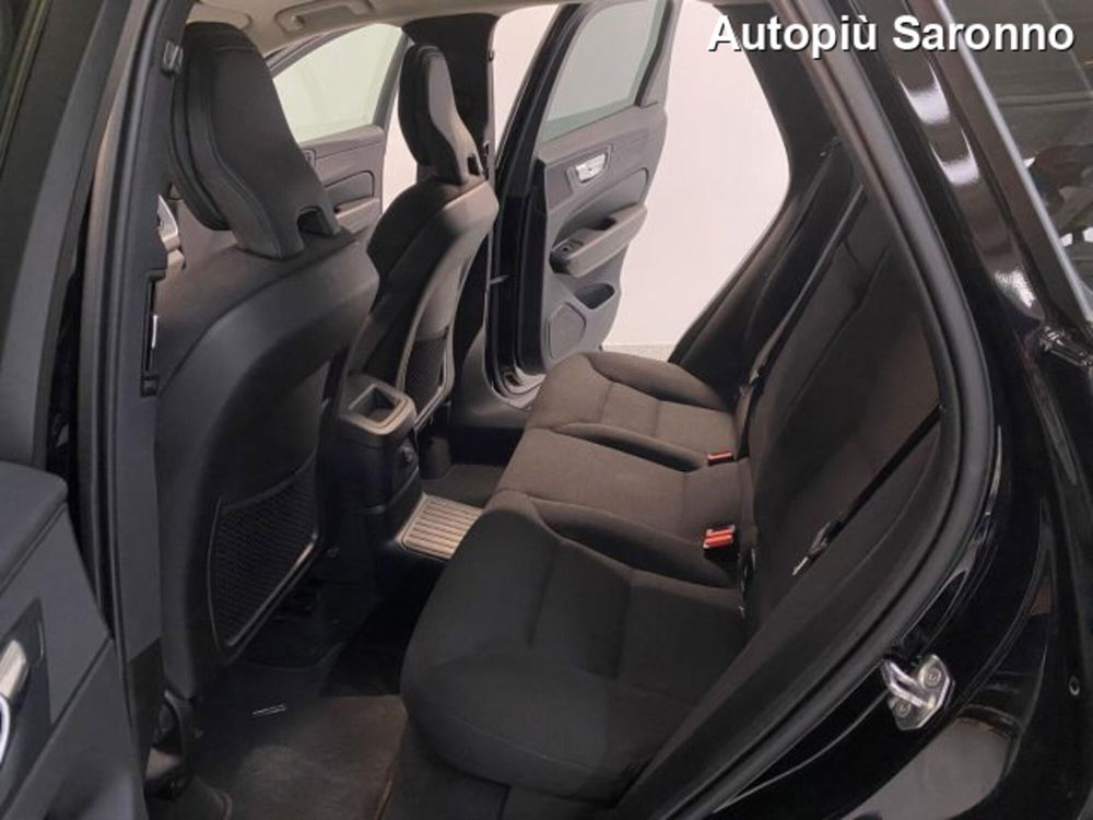 Volvo XC60 usata a Varese (14)