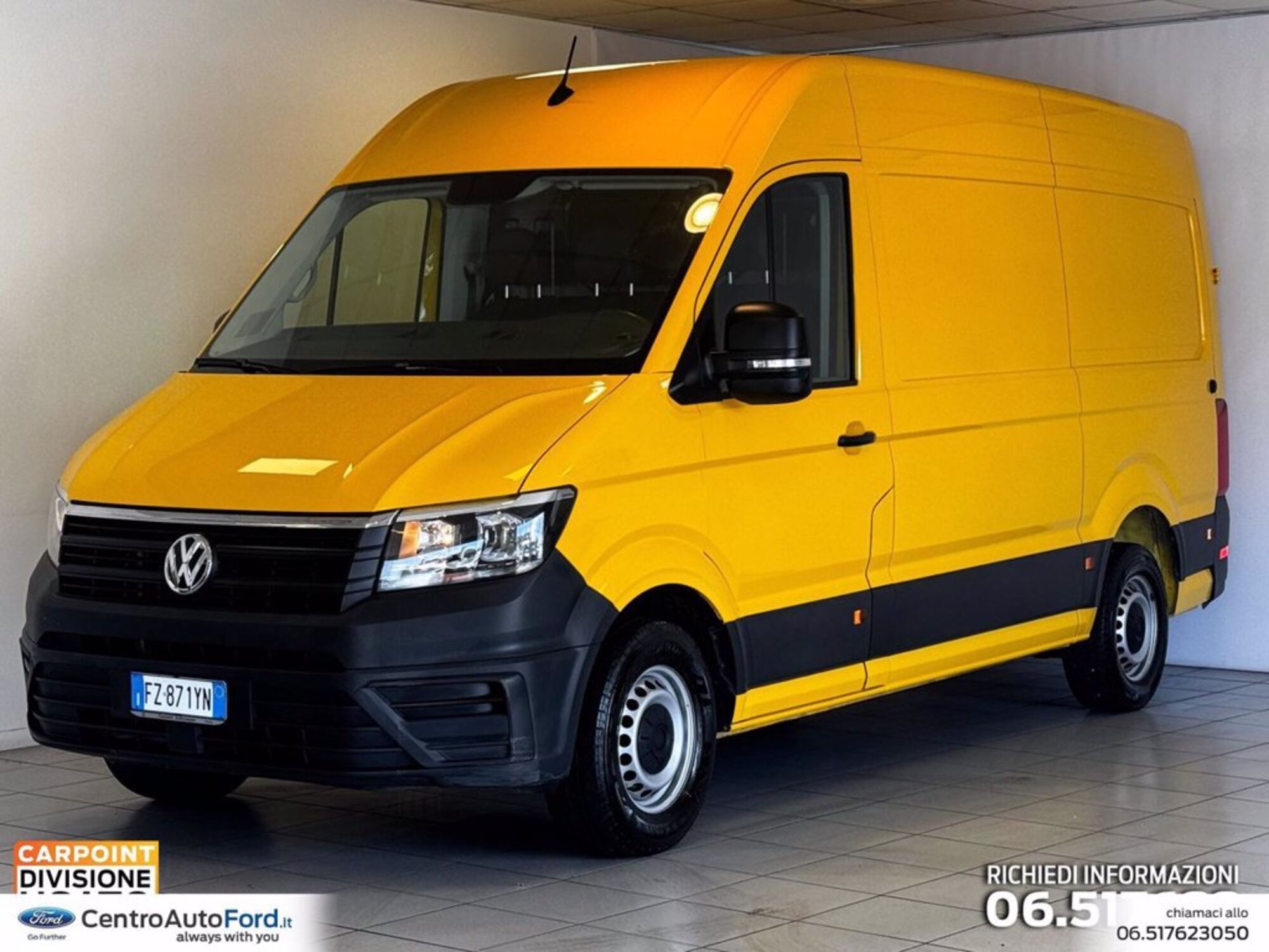 Volkswagen Veicoli Commerciali Crafter Furgone 30 2.0 TDI 140CV aut. PM-TA Furgone Logistic  del 2020 usata a Albano Laziale