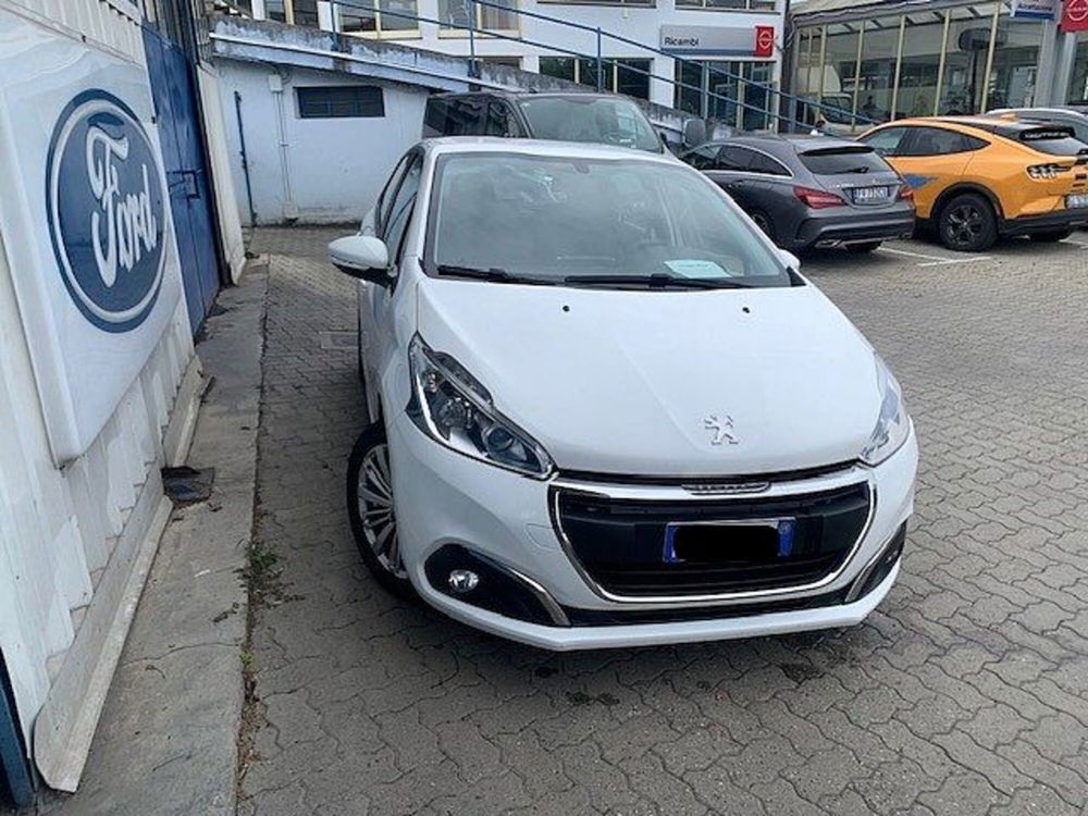 Peugeot 208 usata a Torino (4)